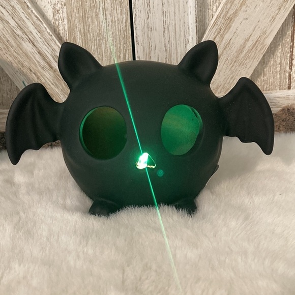 Copy—Ceramic Light Up Bat - Picture 4 of 8